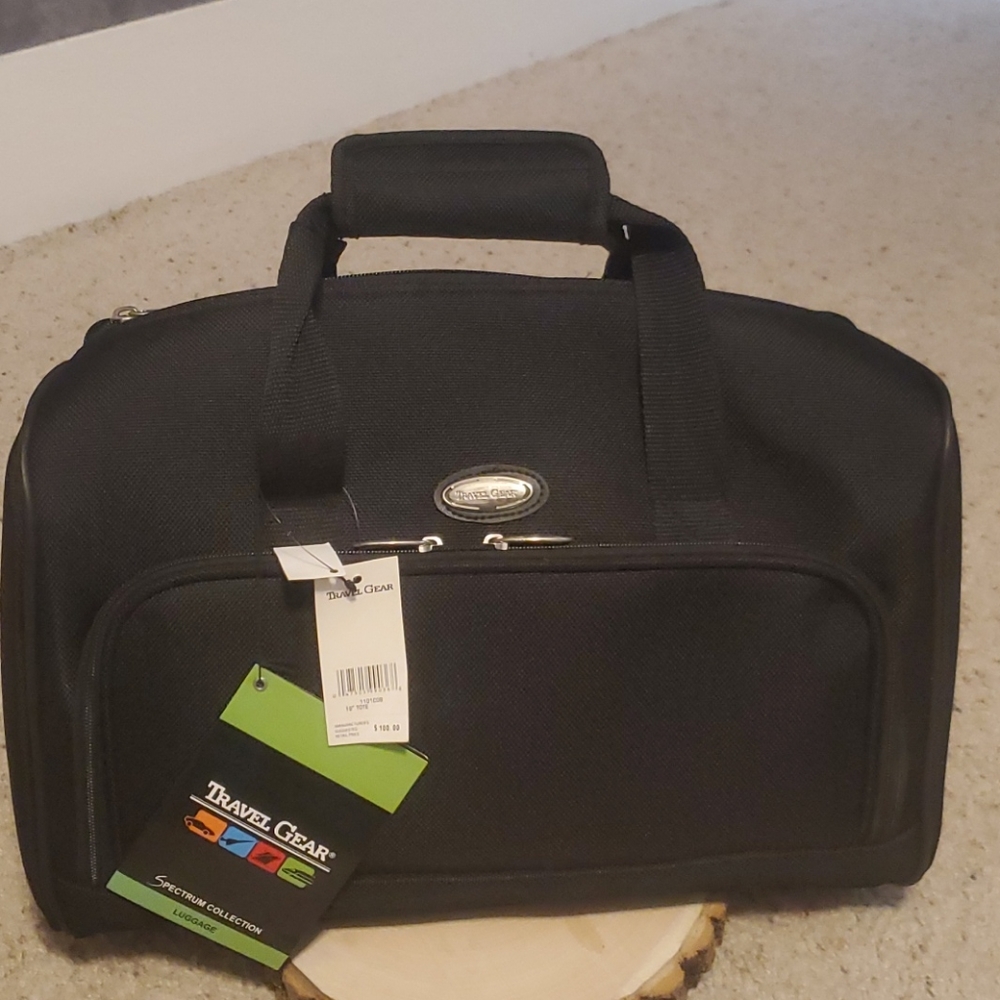 Travel Gear Spectrum Collection Black Luggage Bag